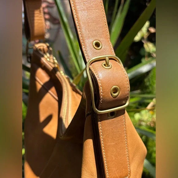 COACH Vintage Slim Convertible bag Brown Leather